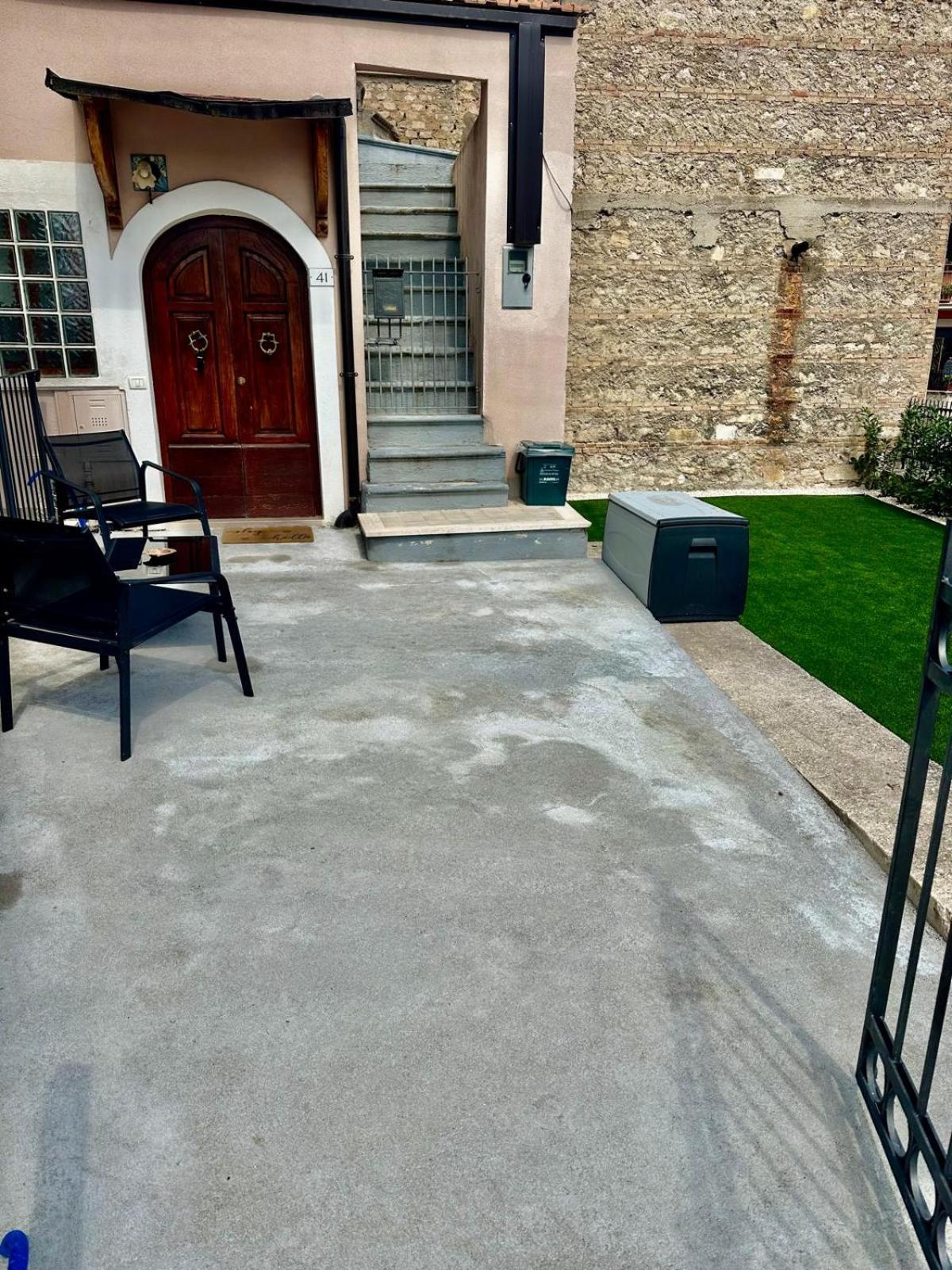 Apartamento Il Bijoux Celano Exterior foto